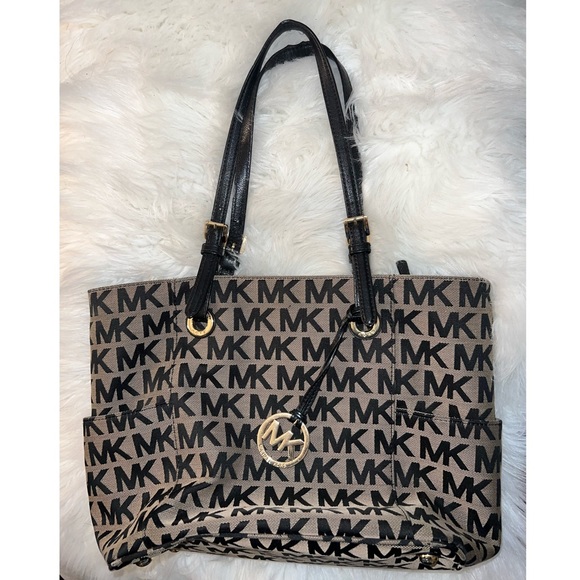 Michael Kors Beige/Black Tote Bag - Picture 3 of 7